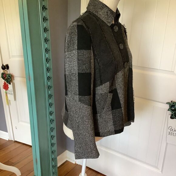 ColdWater Creek Black & Gray‎ Patchwork Jacket 🐱‍👤🤍🖤 - Picture 3 of 8